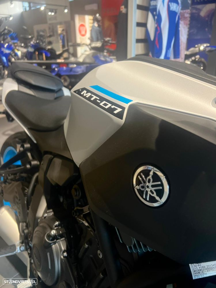 Yamaha MT-07 - 3