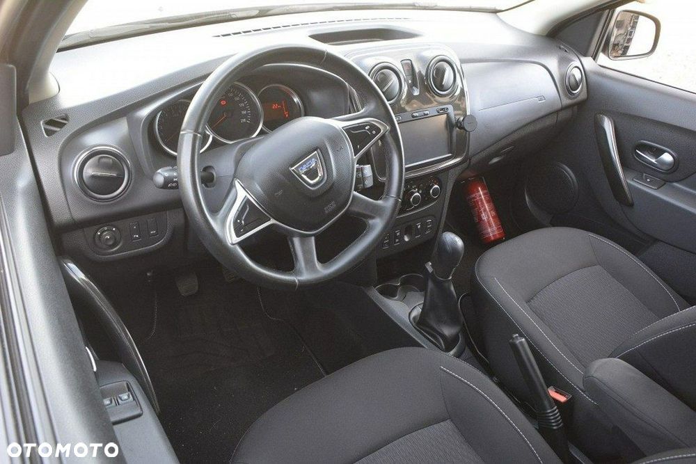 Dacia Logan 0.9 TCe Laureate S&S - 11