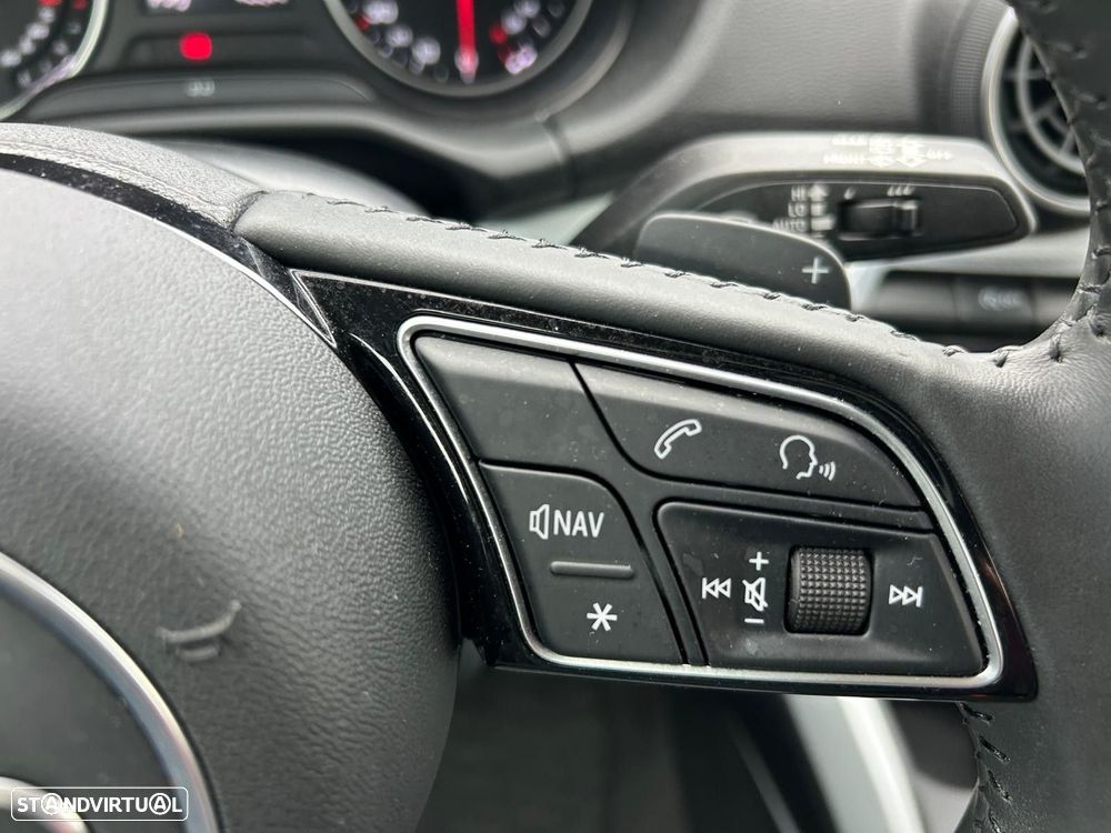 Audi Q2 30 TFSI Design S tronic - 37