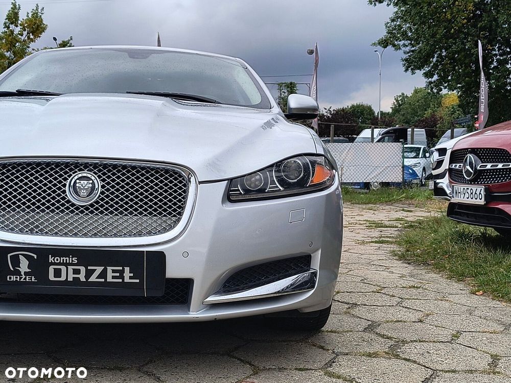 Jaguar XF - 35
