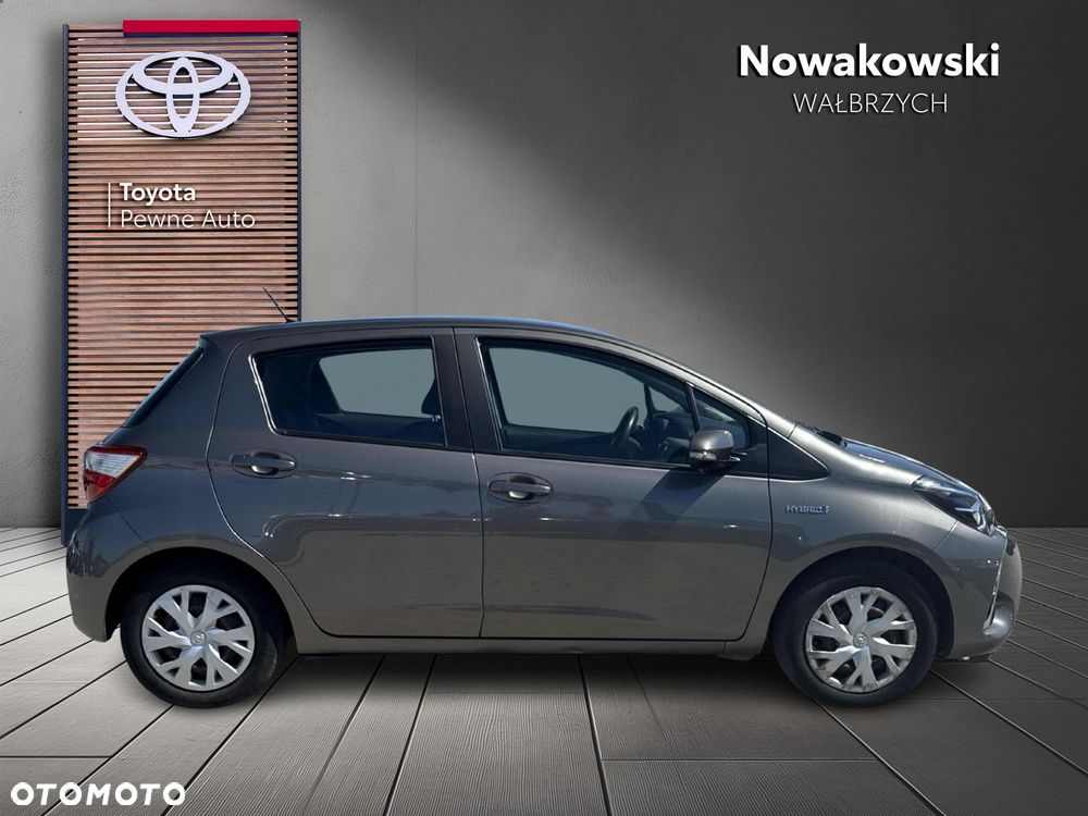 Toyota Yaris - 6