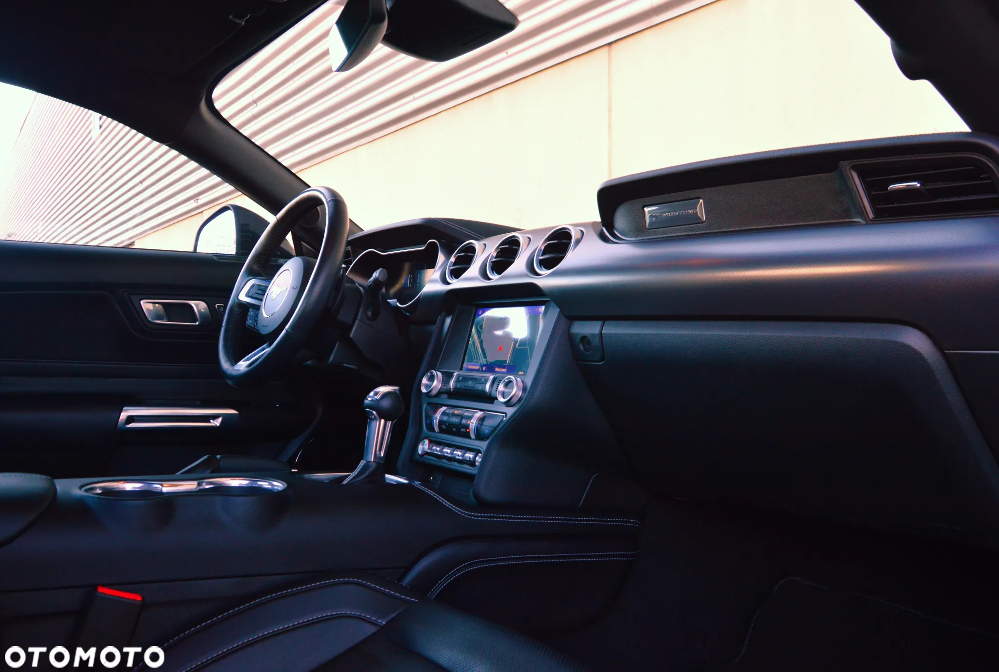 Ford Mustang 5.0 V8 GT - 18