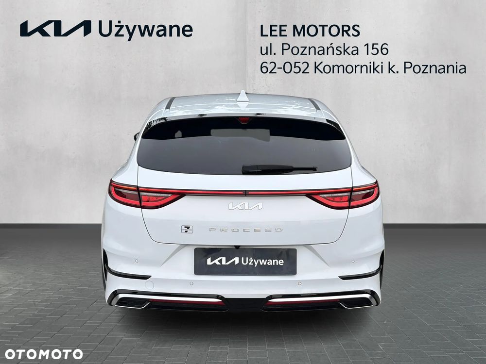 Kia ProCeed - 4