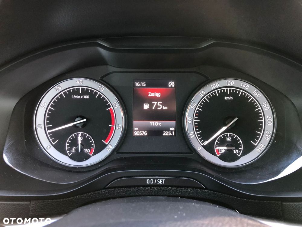 Skoda Karoq 1.5 TSI ACT GPF 4x2 Style - 22