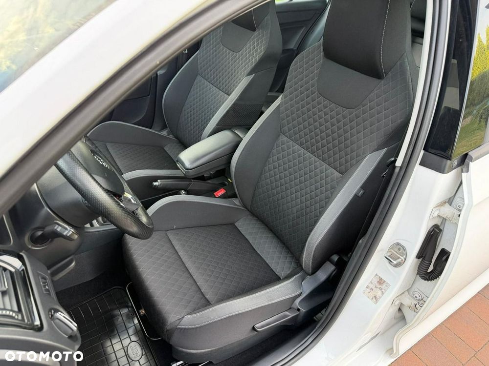 Skoda RAPID Spb 1.2 TSI Monte Carlo - 17