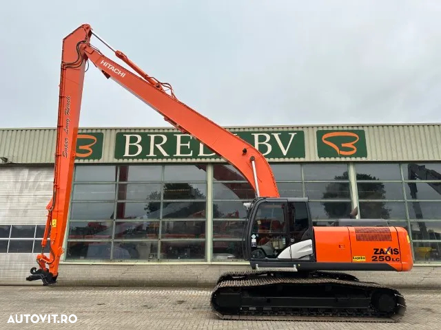 Hitachi ZX250LC-5B Long Reach 17 M - 2