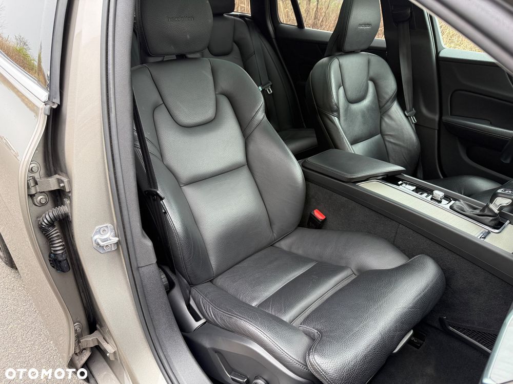 Volvo V60 D4 Geartronic Inscription - 17