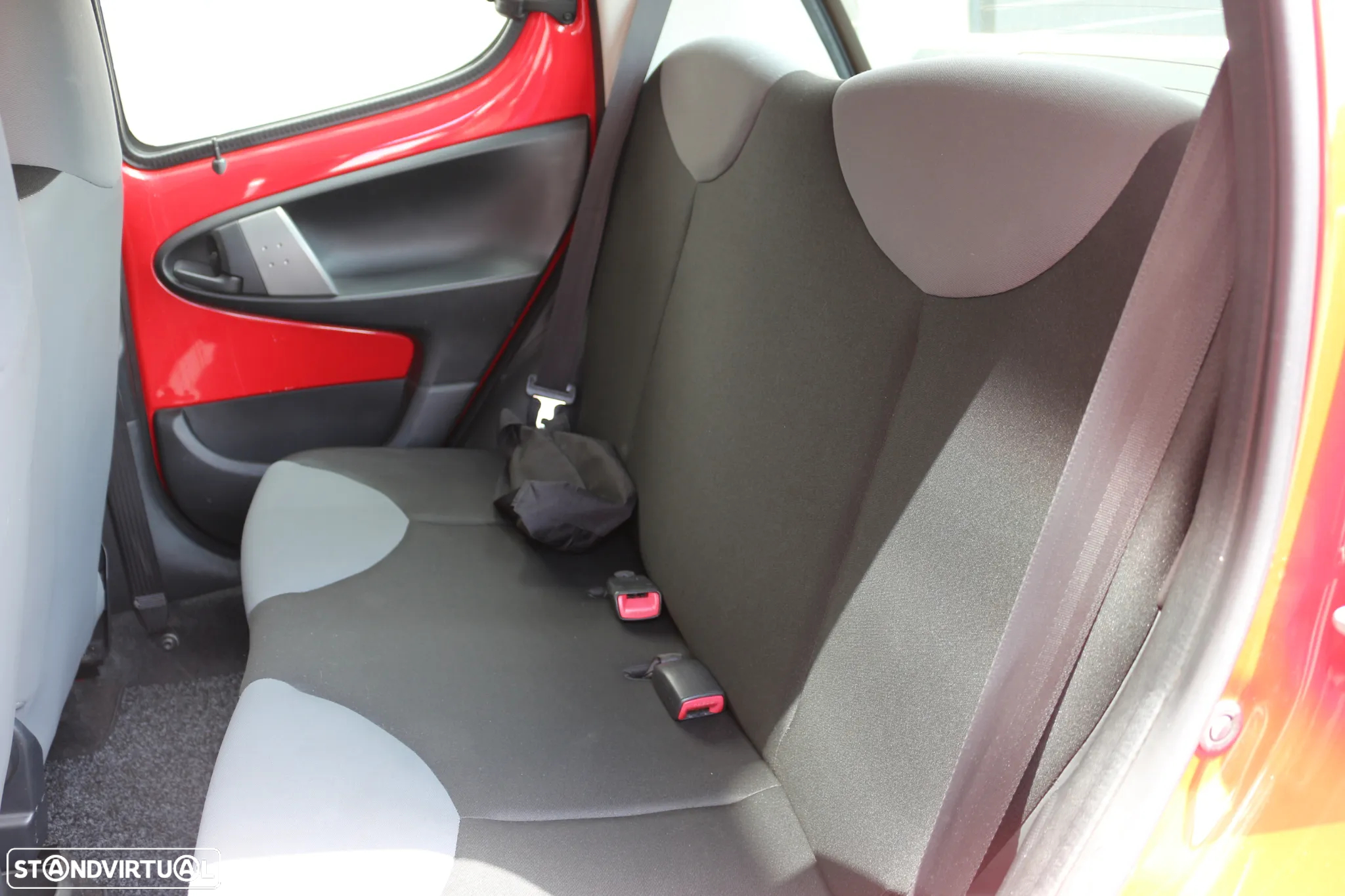 Peugeot 107 1.0 Trendy - 18