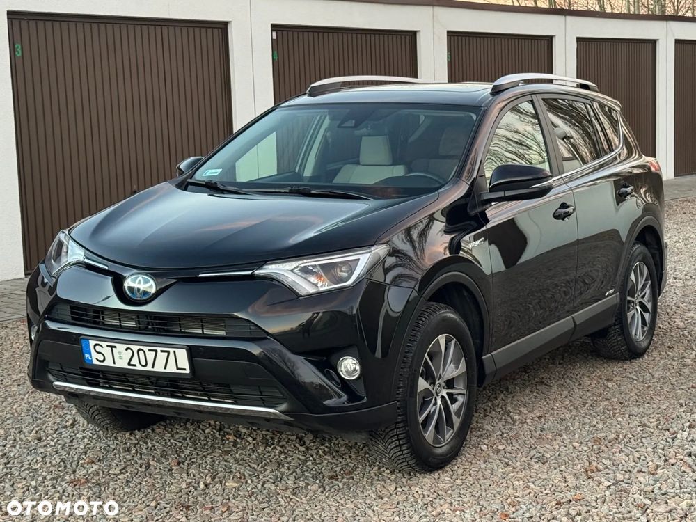 Toyota RAV4 - 2
