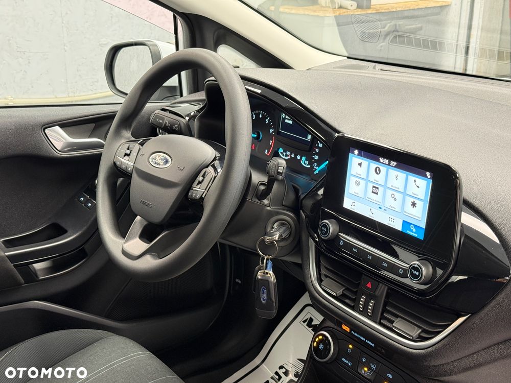 Ford Fiesta - 10