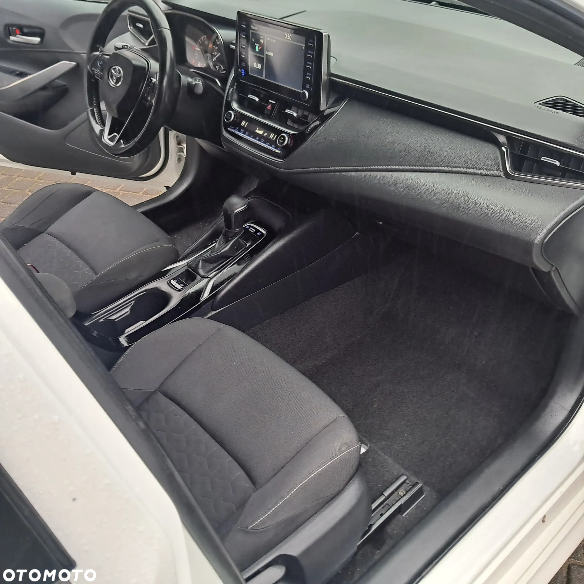 Toyota Corolla - 15