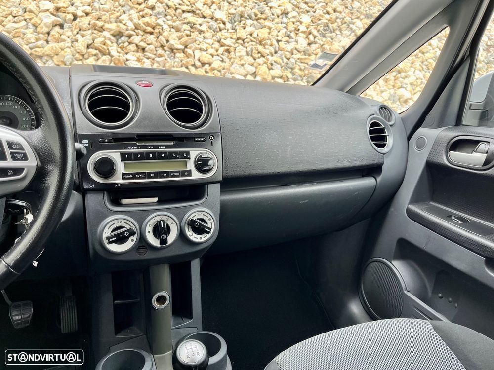 Mitsubishi Colt - 26
