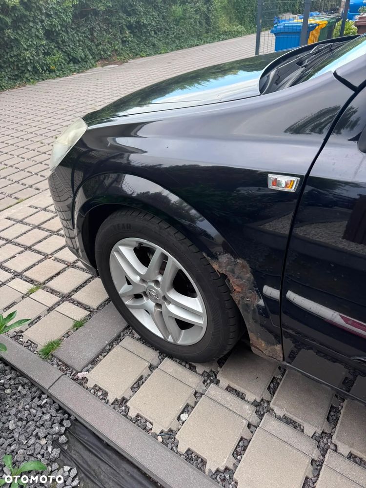 Opel Astra 1.9 CDTI Cosmo - 10