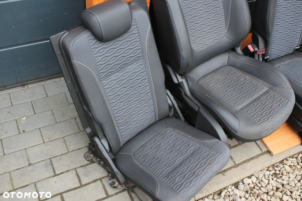KOMPLET PRZEKŁADKA FOTELE BOCZKI PLASTIKI WYKŁADZINA PASY OPEL ZAFIRA C 7 OSÓB PÓŁSKÓRA - 21