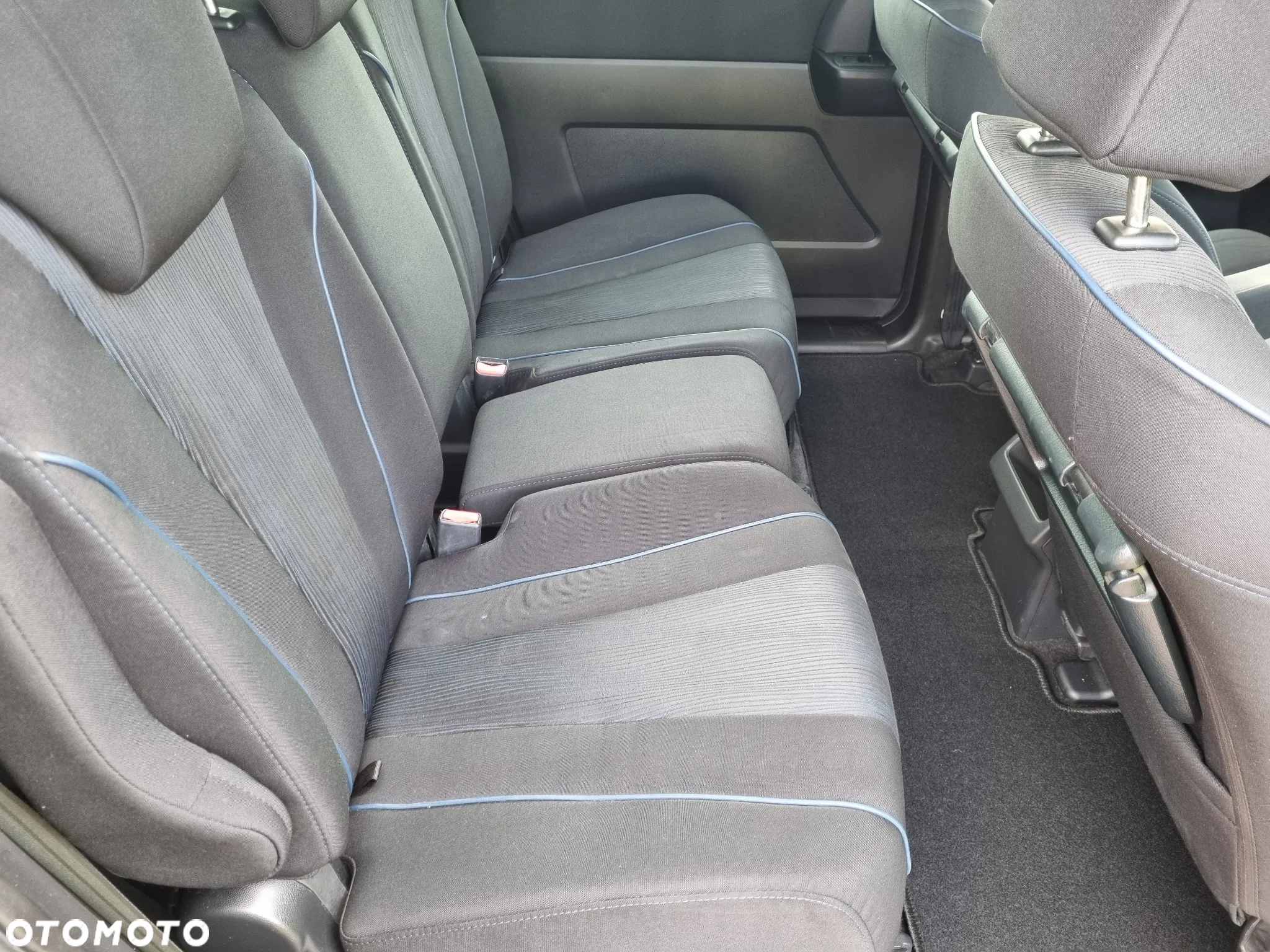 Mazda 5 - 22