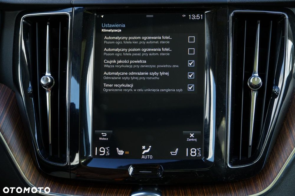 Volvo XC 60 - 24