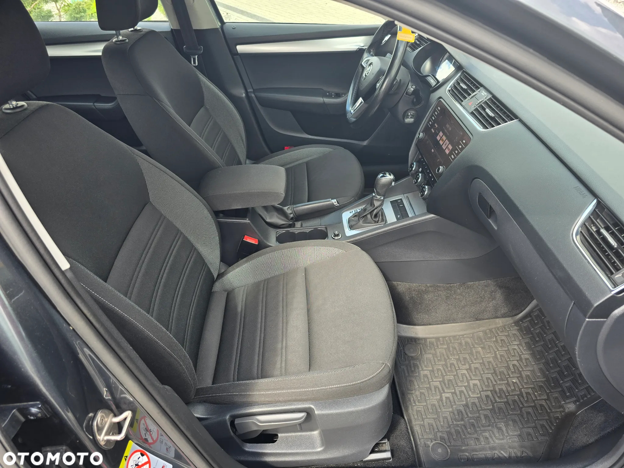 Skoda Octavia 2.0 TDI Ambition DSG - 21