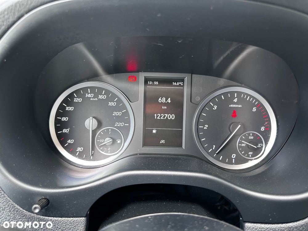 Mercedes-Benz Vito - 23
