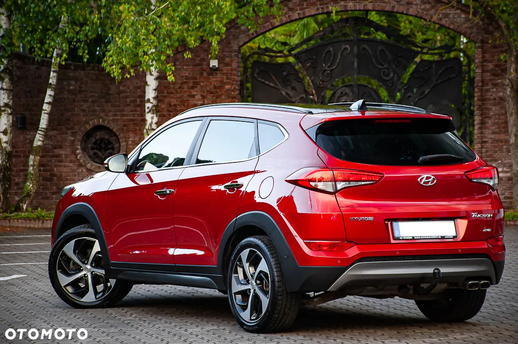 Hyundai Tucson 2.0 CRDi 4WD Automatik Premium - 16