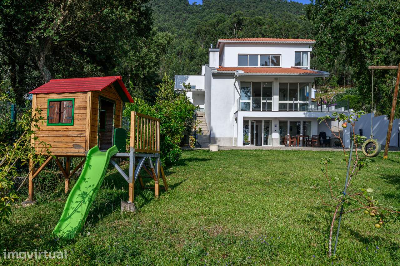 Moradia Isolada T5 Remodelada com Vista Mar em Carreço, Viana do Caste - Grande imagem: 2/60