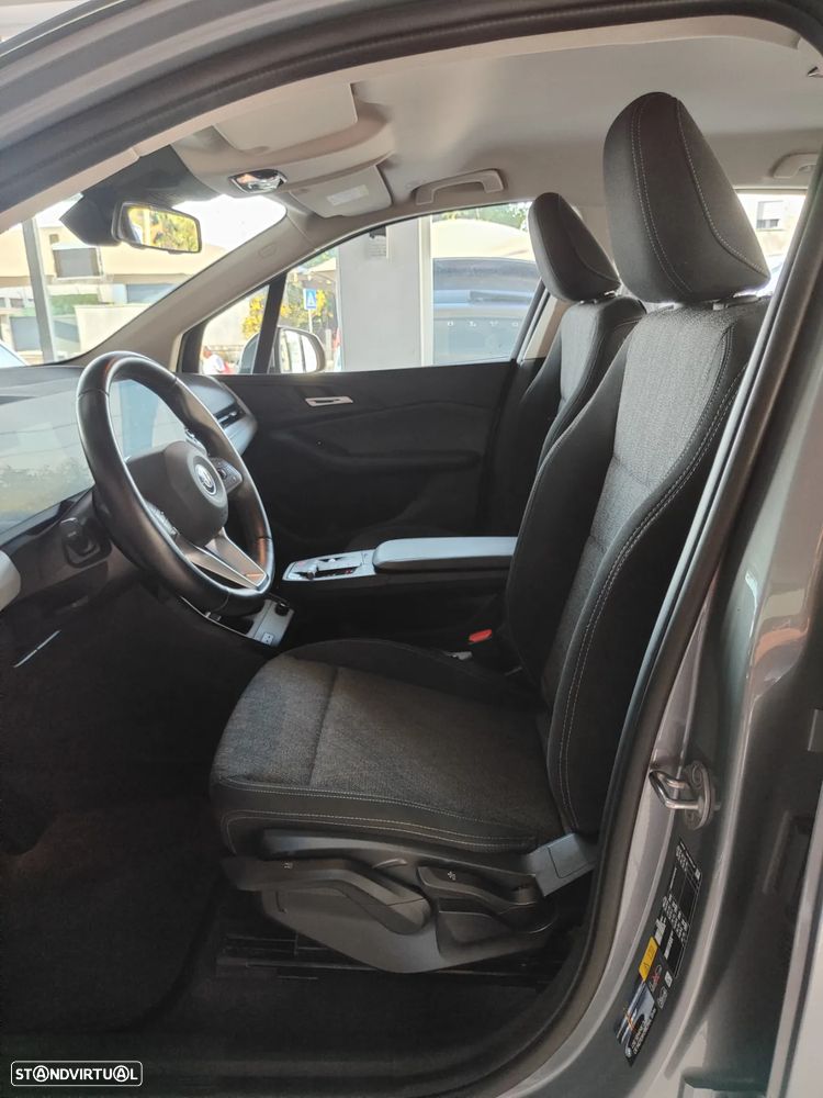BMW 225xe Active Tourer - 14