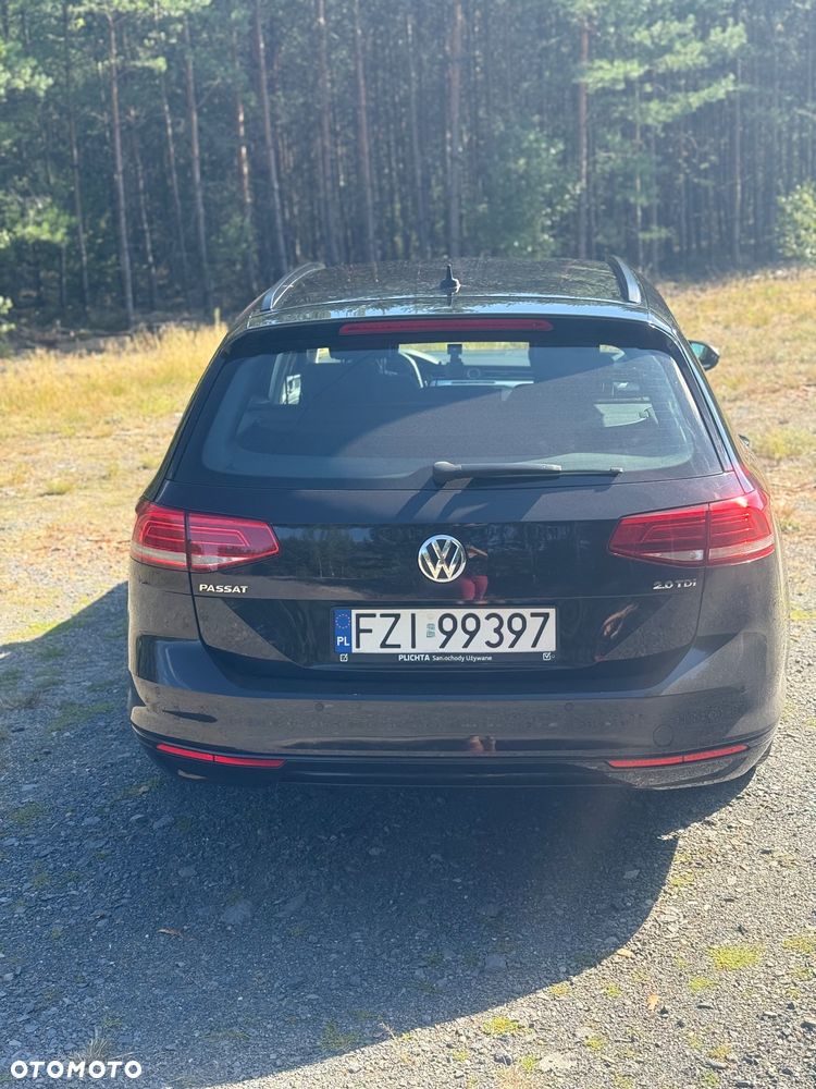 Volkswagen Passat 2.0 TDI BMT Comfortline - 8