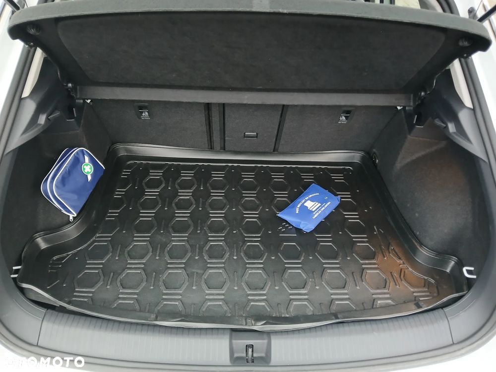 Volkswagen T-Roc 1.5 TSI Life - 8