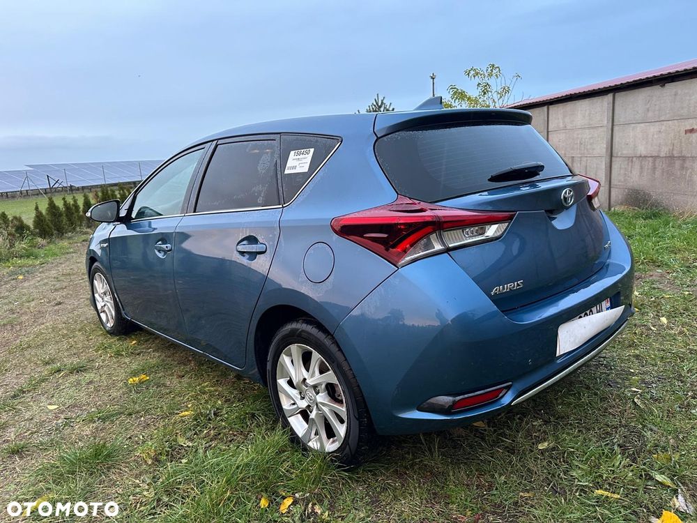 Toyota Auris 1.8 VVT-i Hybrid Automatik Design Edition - 32