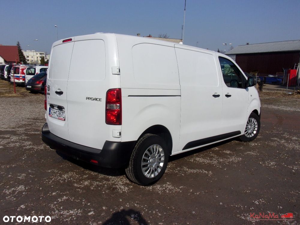 Toyota Proace - 13
