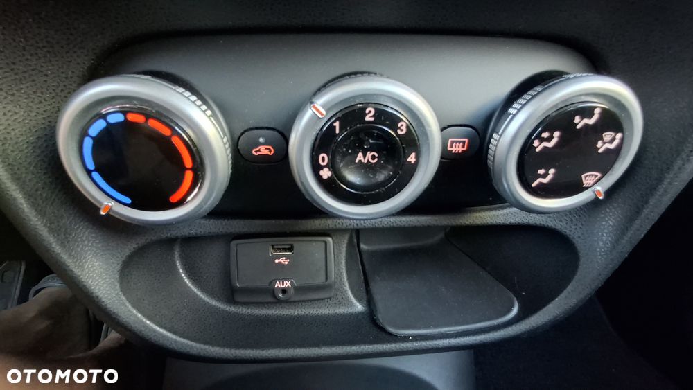 Fiat 500L 1.4 16V T-Jet Trekking - 18