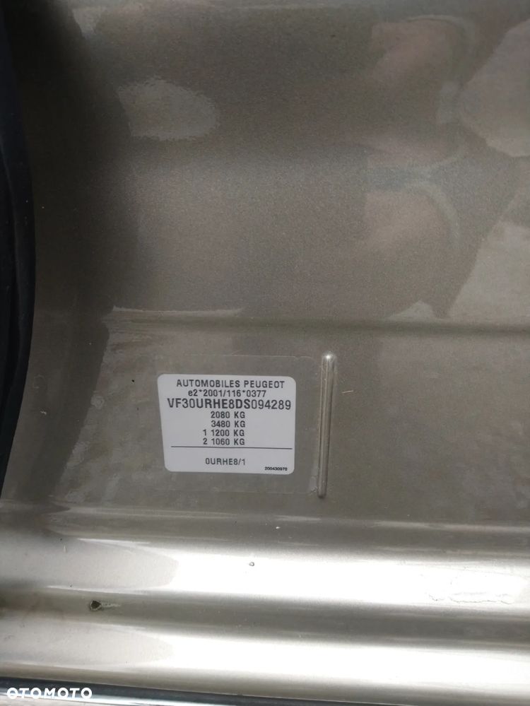 Peugeot 3008 HDi 150 Allure - 16