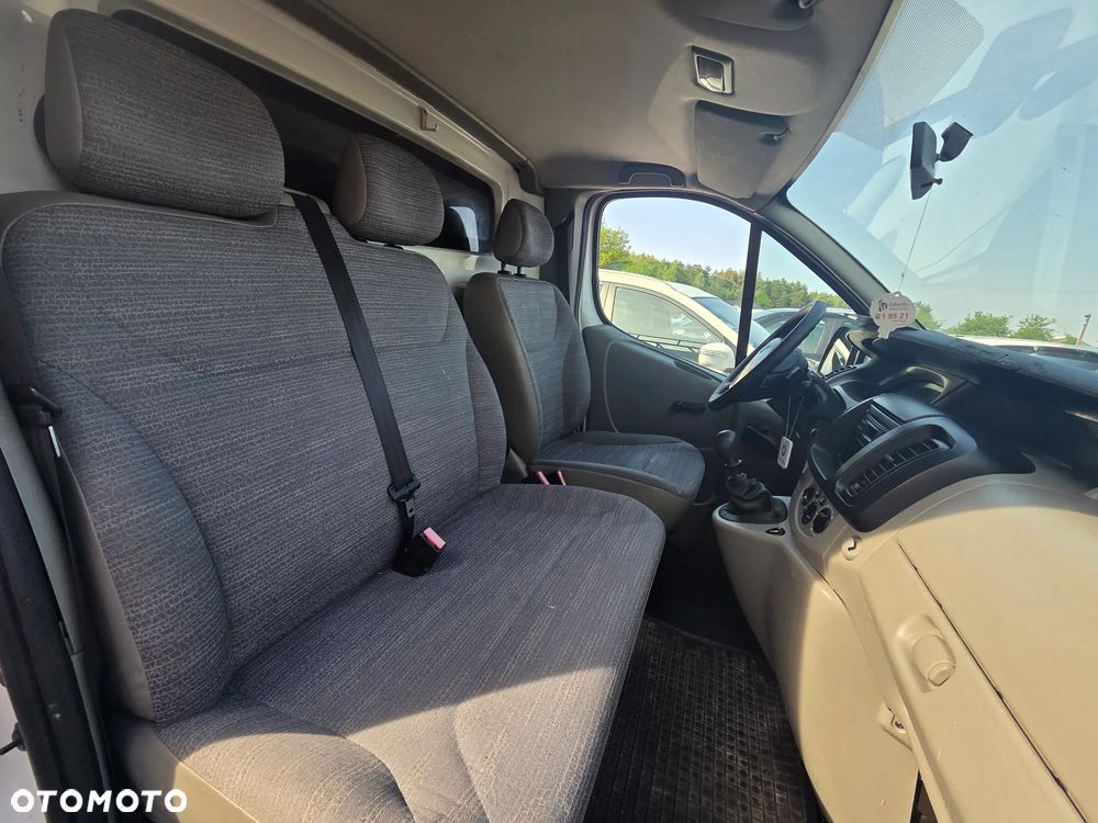 Opel VIVARO - 22
