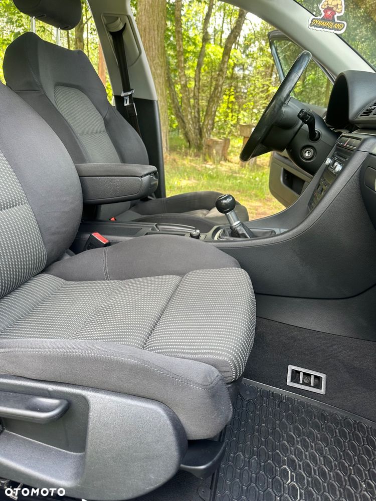 Audi A4 Avant - 36