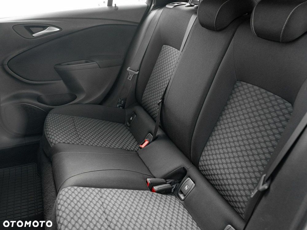 Opel Astra 1.2 T Edition S&S - 25