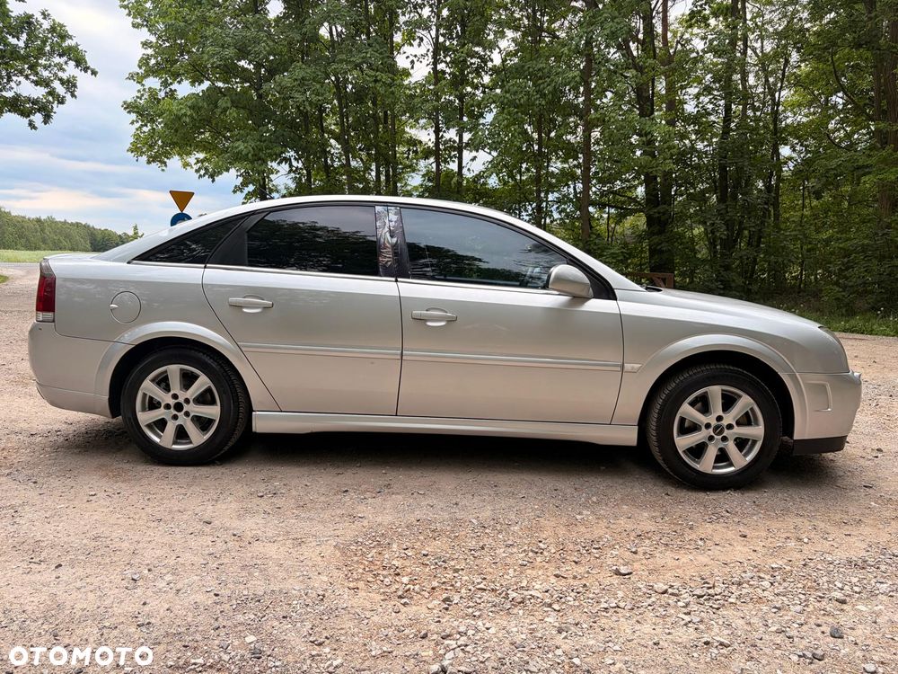 Opel Vectra 1.8 GTS - 11