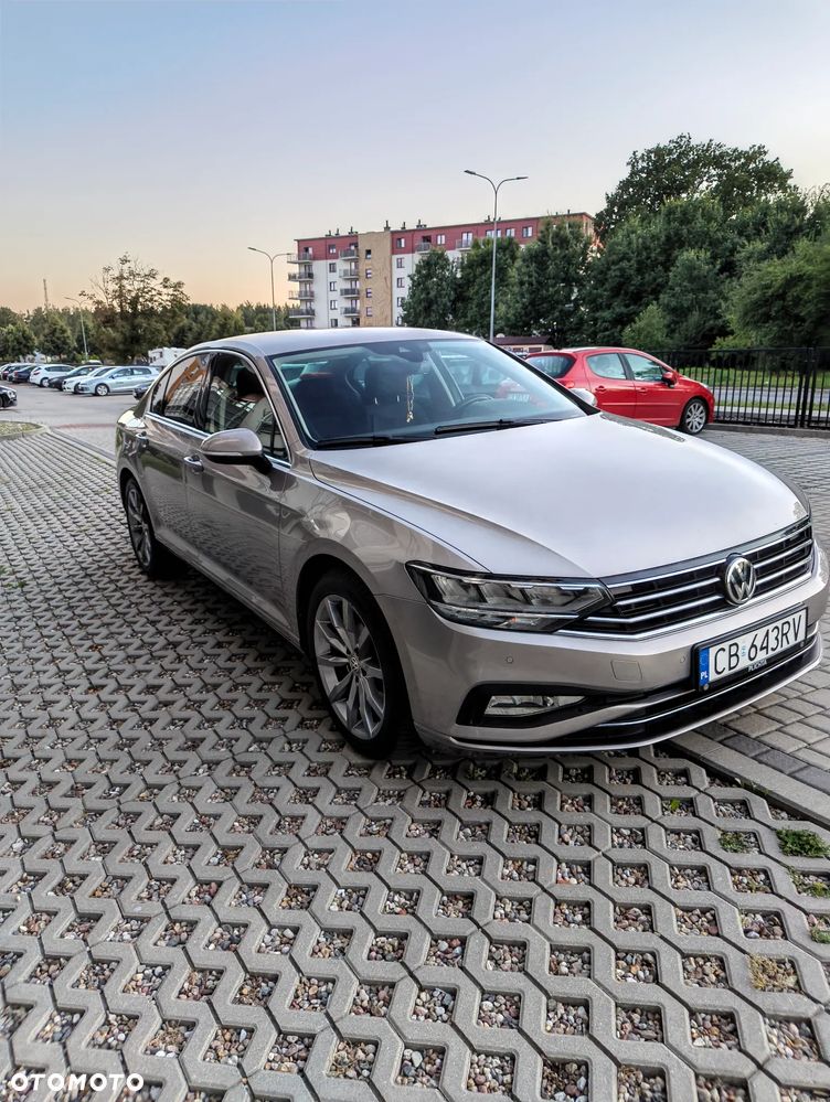 Volkswagen Passat 2.0 TSI Business DSG - 1