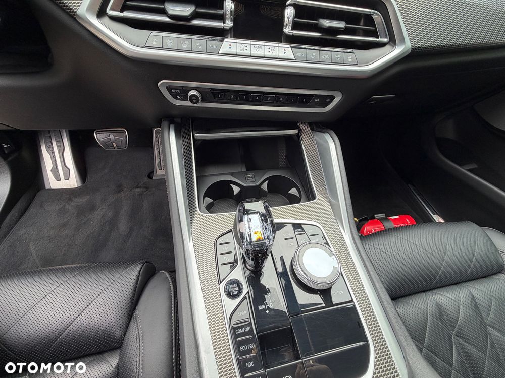 BMW X6 - 8