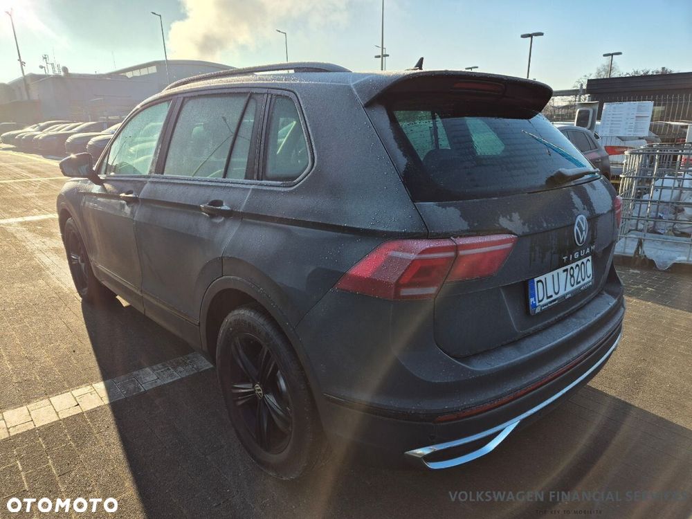 Volkswagen Tiguan 2.0 TDI SCR Urban Sport DSG - 4