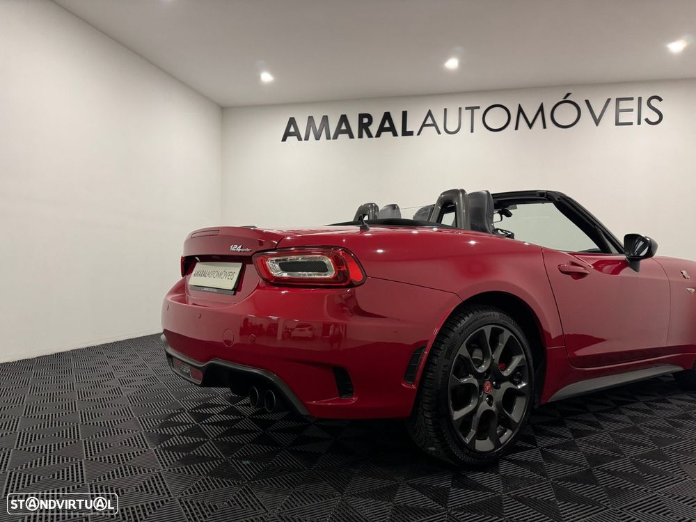 Abarth 124 Spider 1.4 T Multiair - 23