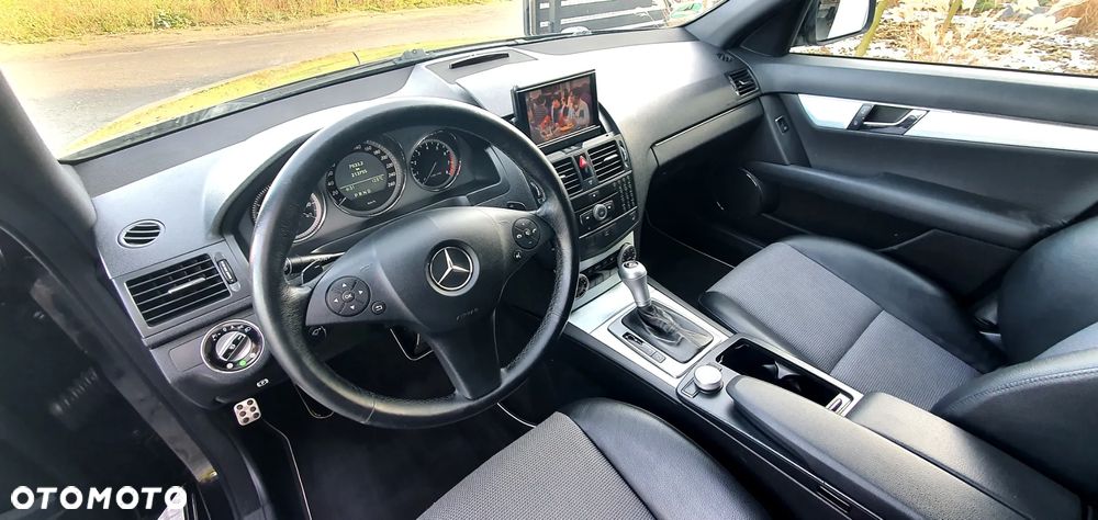 Mercedes-Benz Klasa C - 33