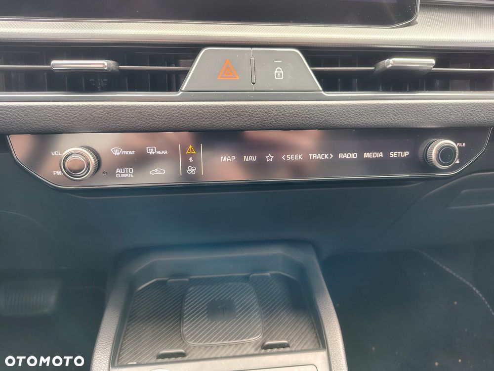 Kia Stonic 1.0 T-GDI L Business Line DCT - 16