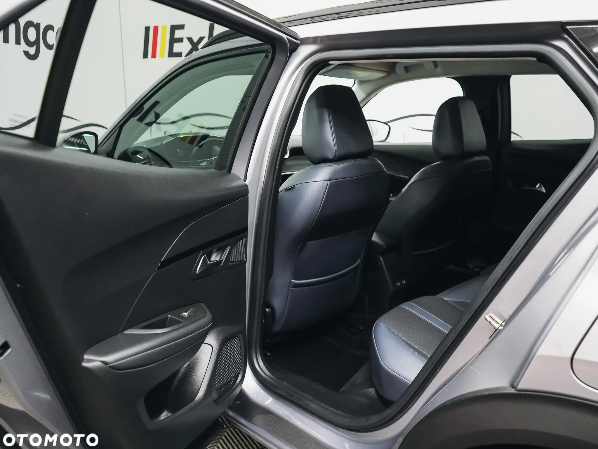 Peugeot 2008 1.5 BlueHDi Allure S&S EAT8 - 17