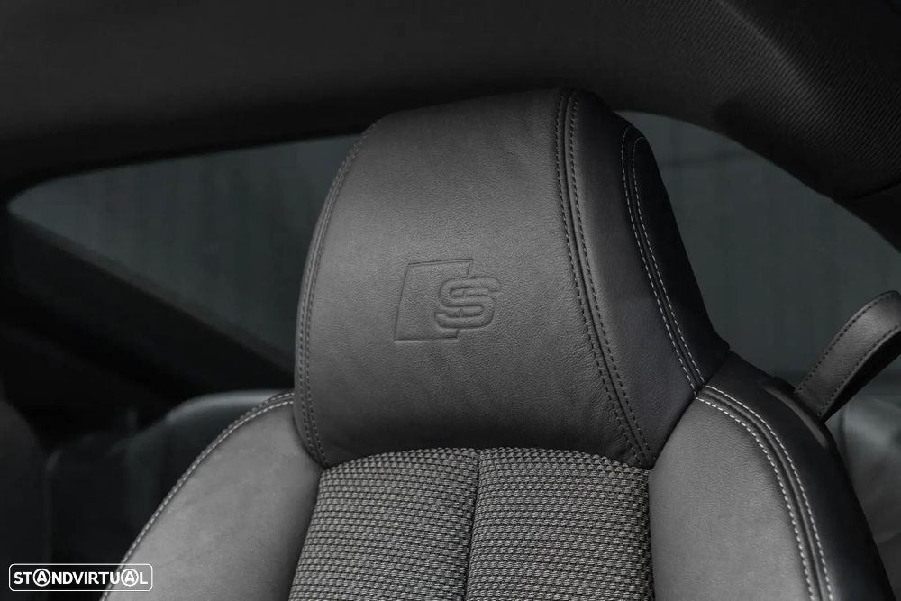 Audi TT Coupé 2.0 TFSI quattro S tronic - 26