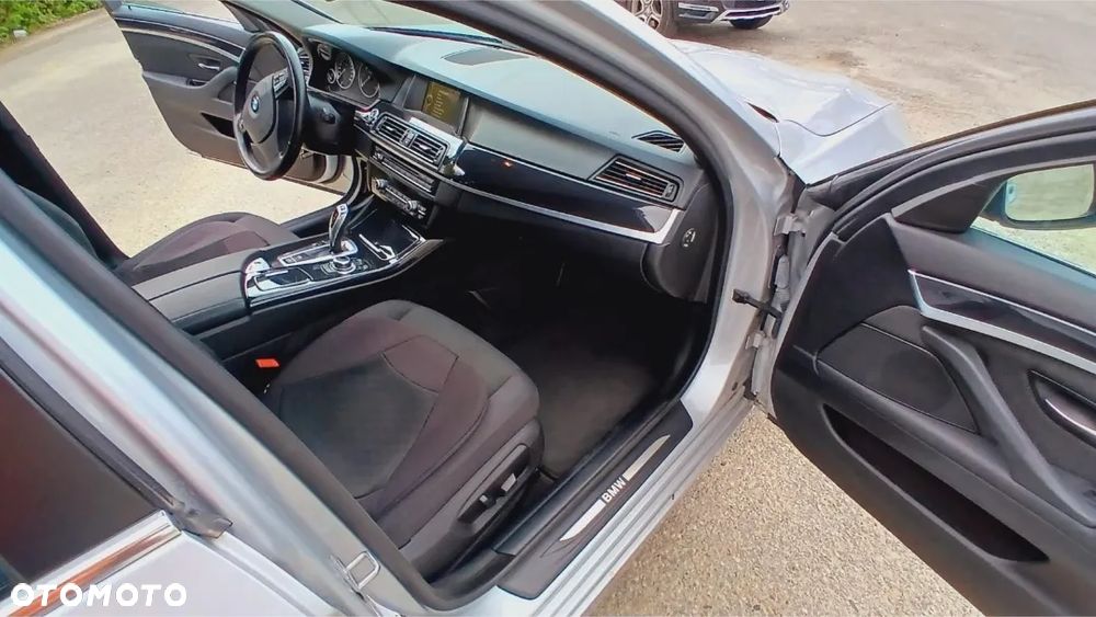 BMW Seria 5 518d - 8