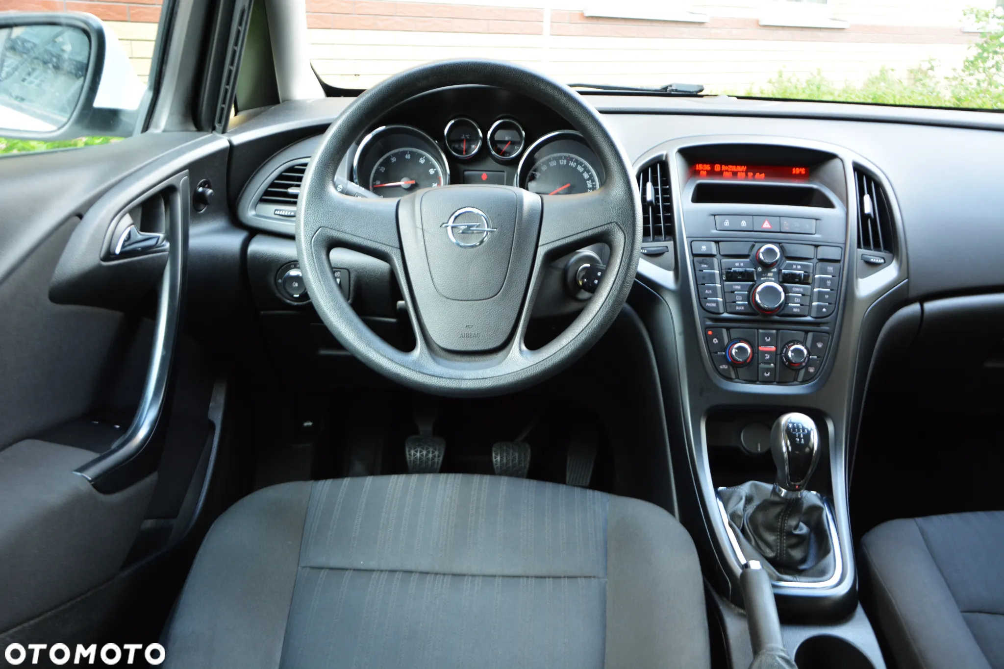Opel Astra 1.4 EcoFLEX Edition - 30