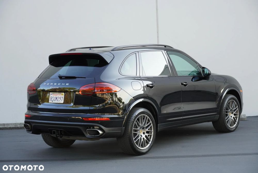 Porsche Cayenne Standard - 11