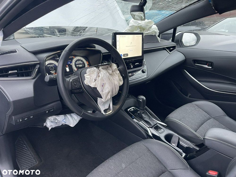 Toyota Corolla 1.8 Hybrid Comfort - 8