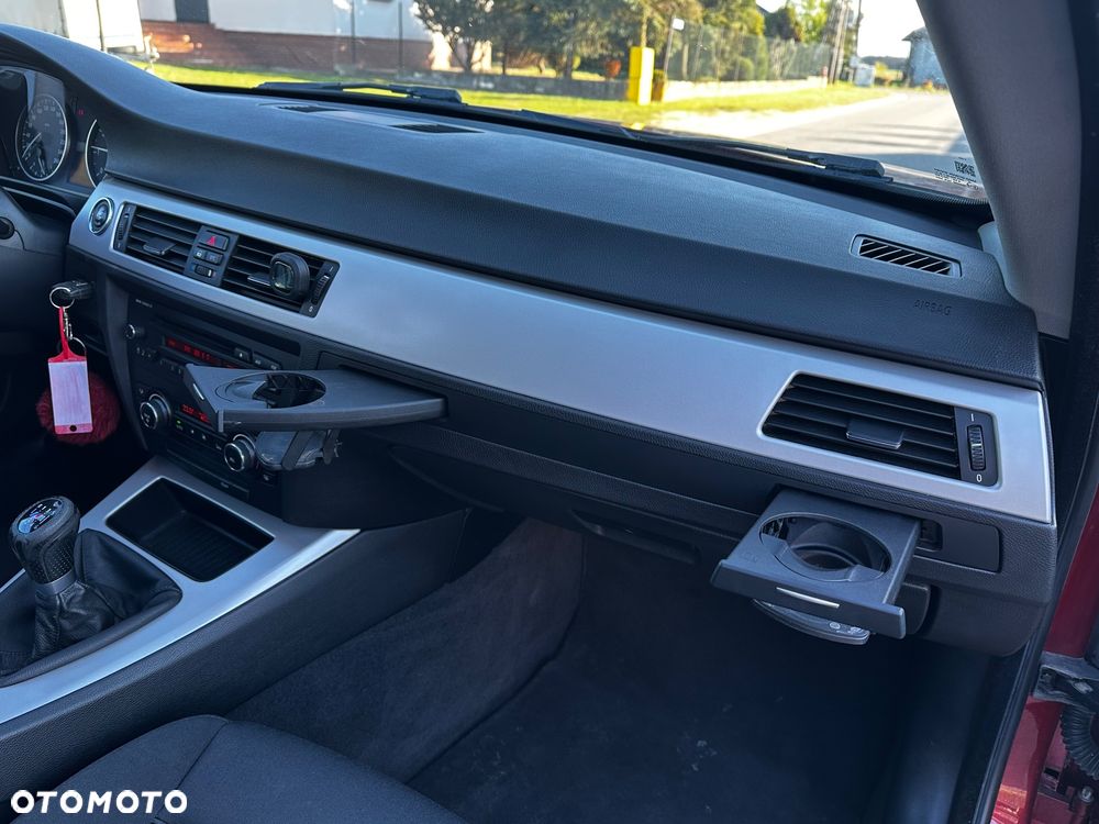 BMW Seria 3 - 21