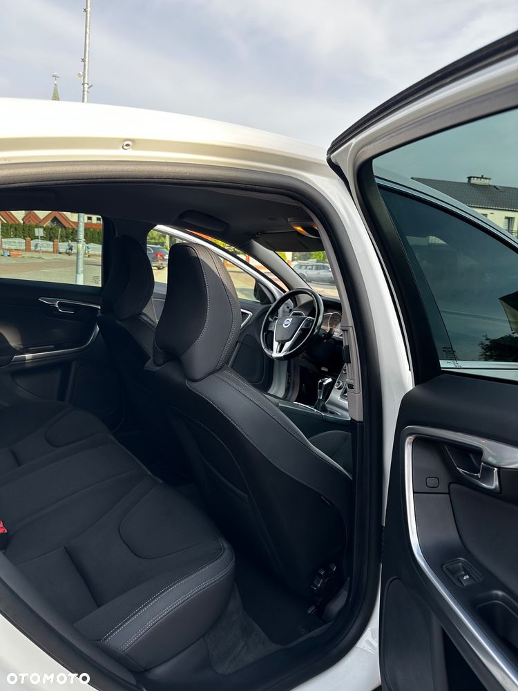 Volvo S60 - 15