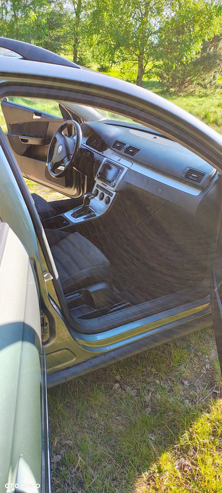 Volkswagen Passat 2.0 TDI DPF Comfortline DSG - 20
